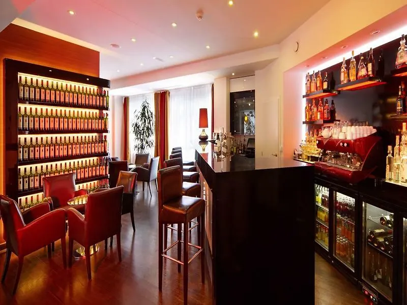 Green Paradise Wellness Hotel Karlovy Vary 4*,  Csehország
