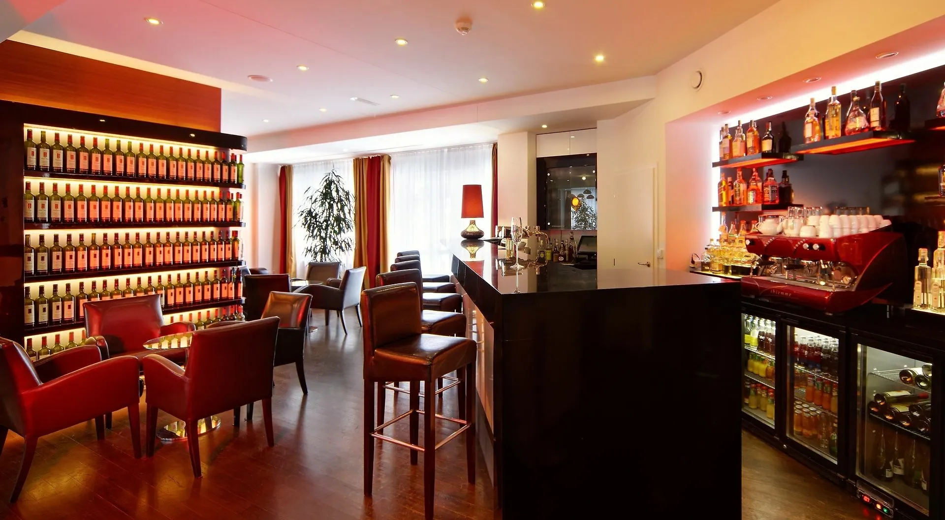 Green Paradise Wellness Hotel Karlovy Vary