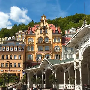 4* Szálloda Romance