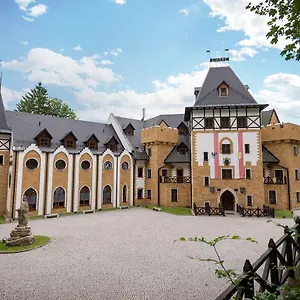 Zamek Luzec & Wellness Karlsbad